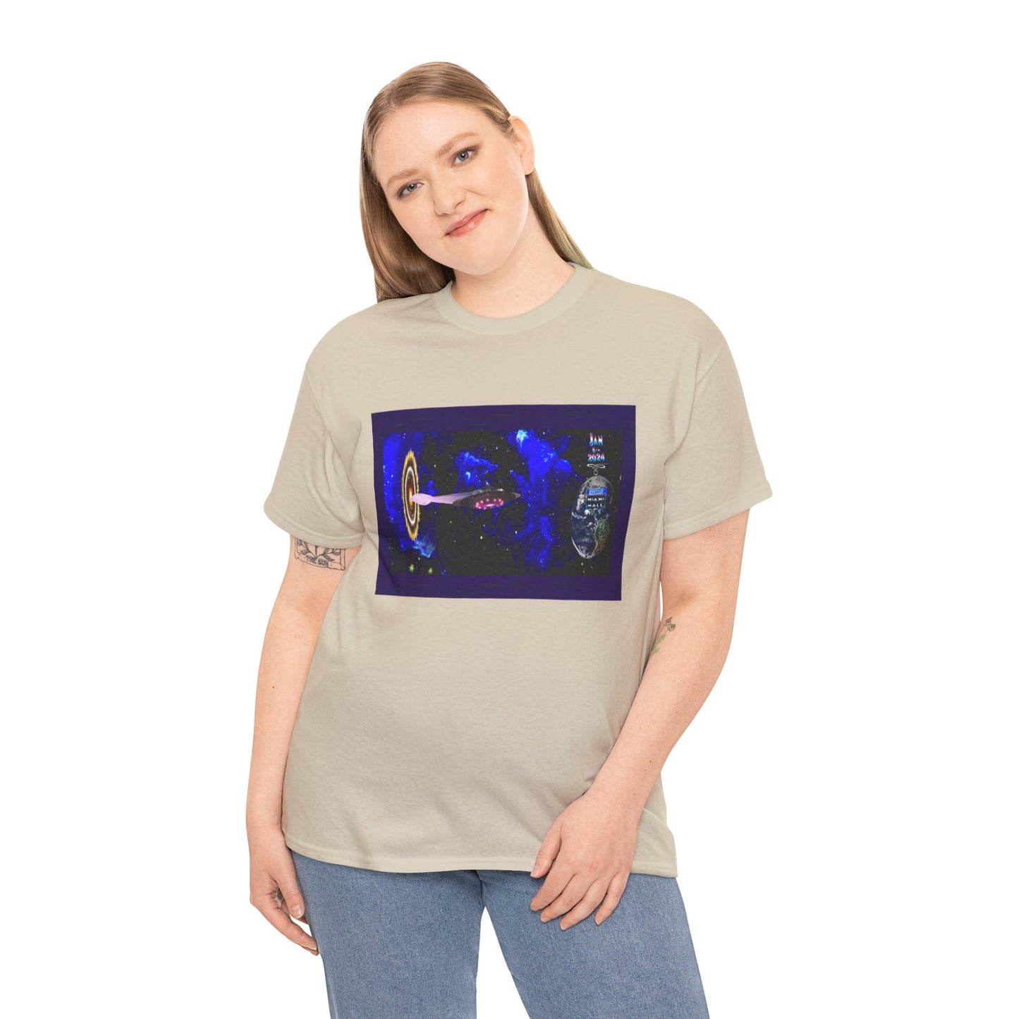 Miami Alien Mall 1 - Unisex Heavy Cotton Tee