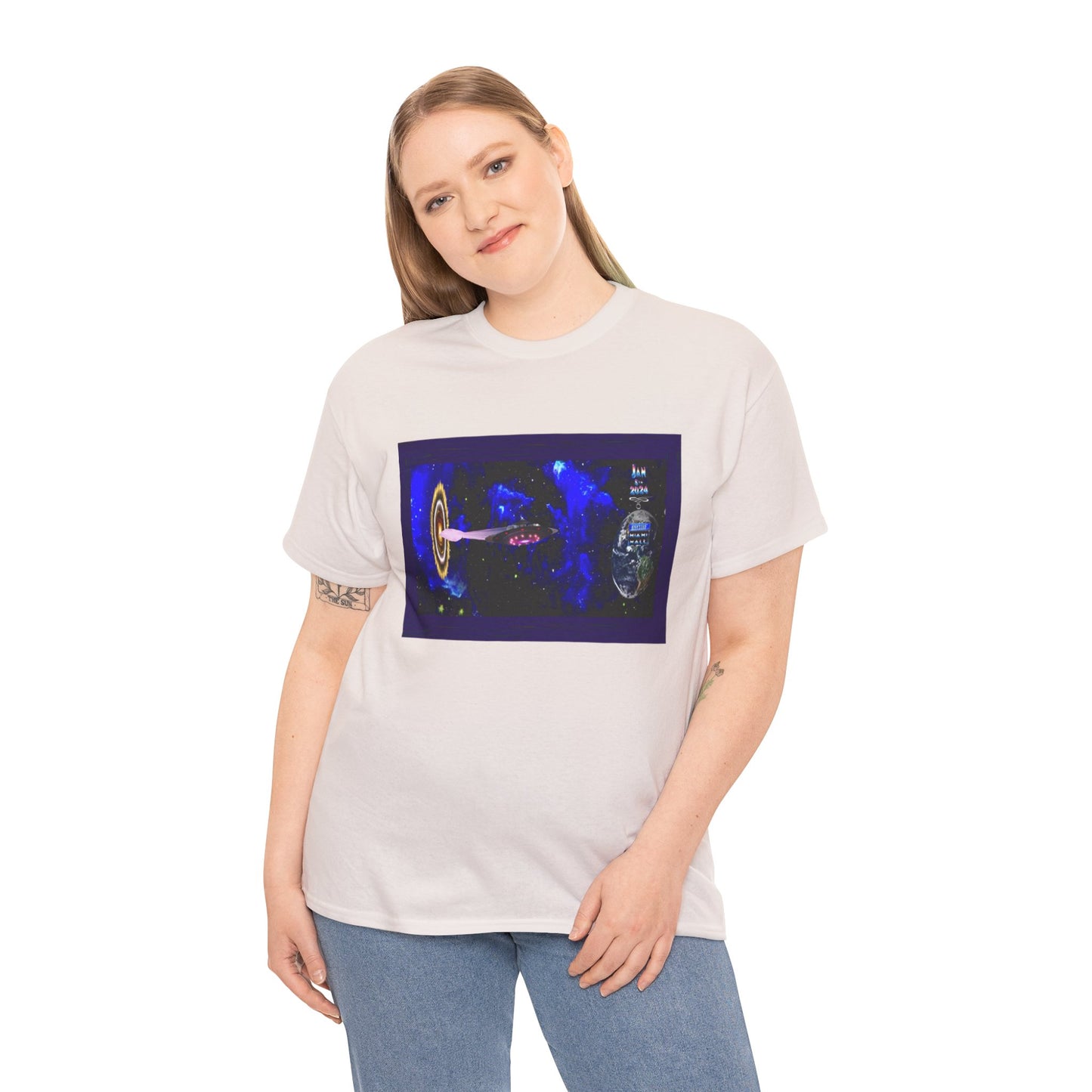 Miami Alien Mall 1 - Unisex Heavy Cotton Tee