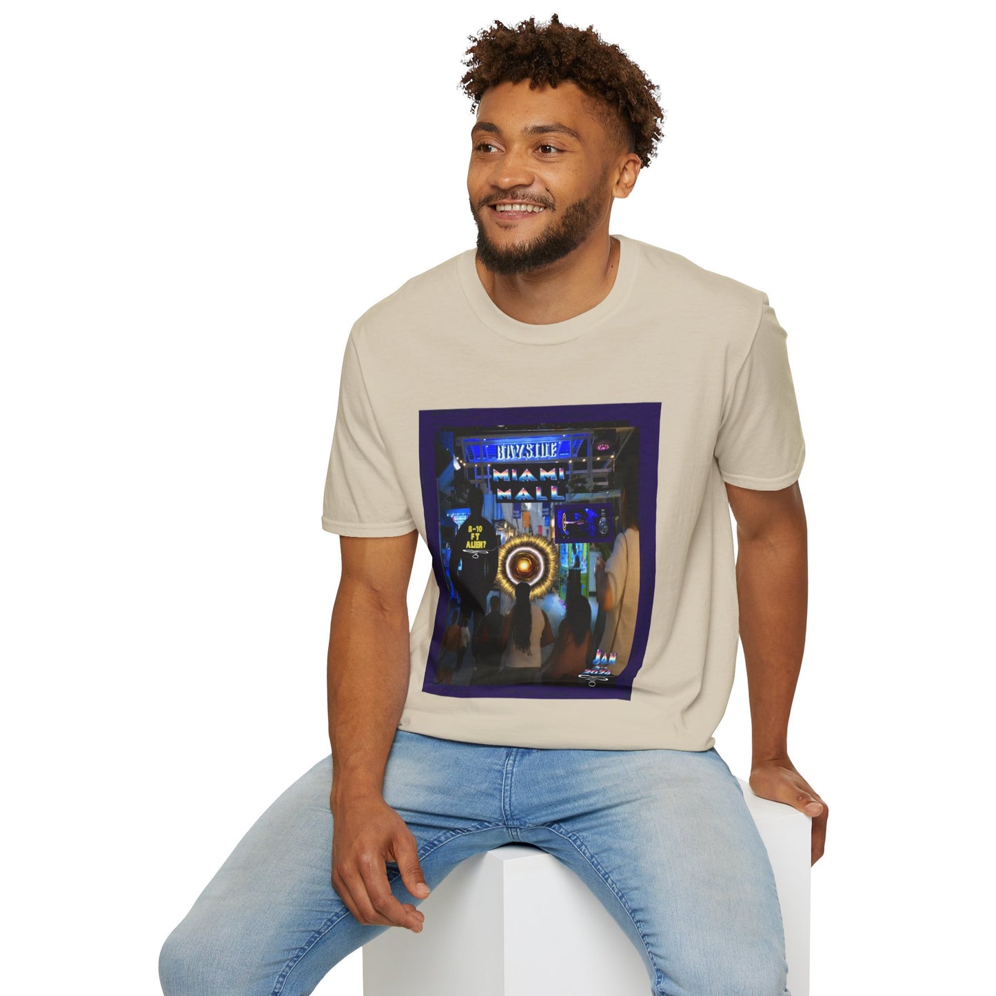 Miami Alien Mall 2 - Unisex Softstyle T-Shirt