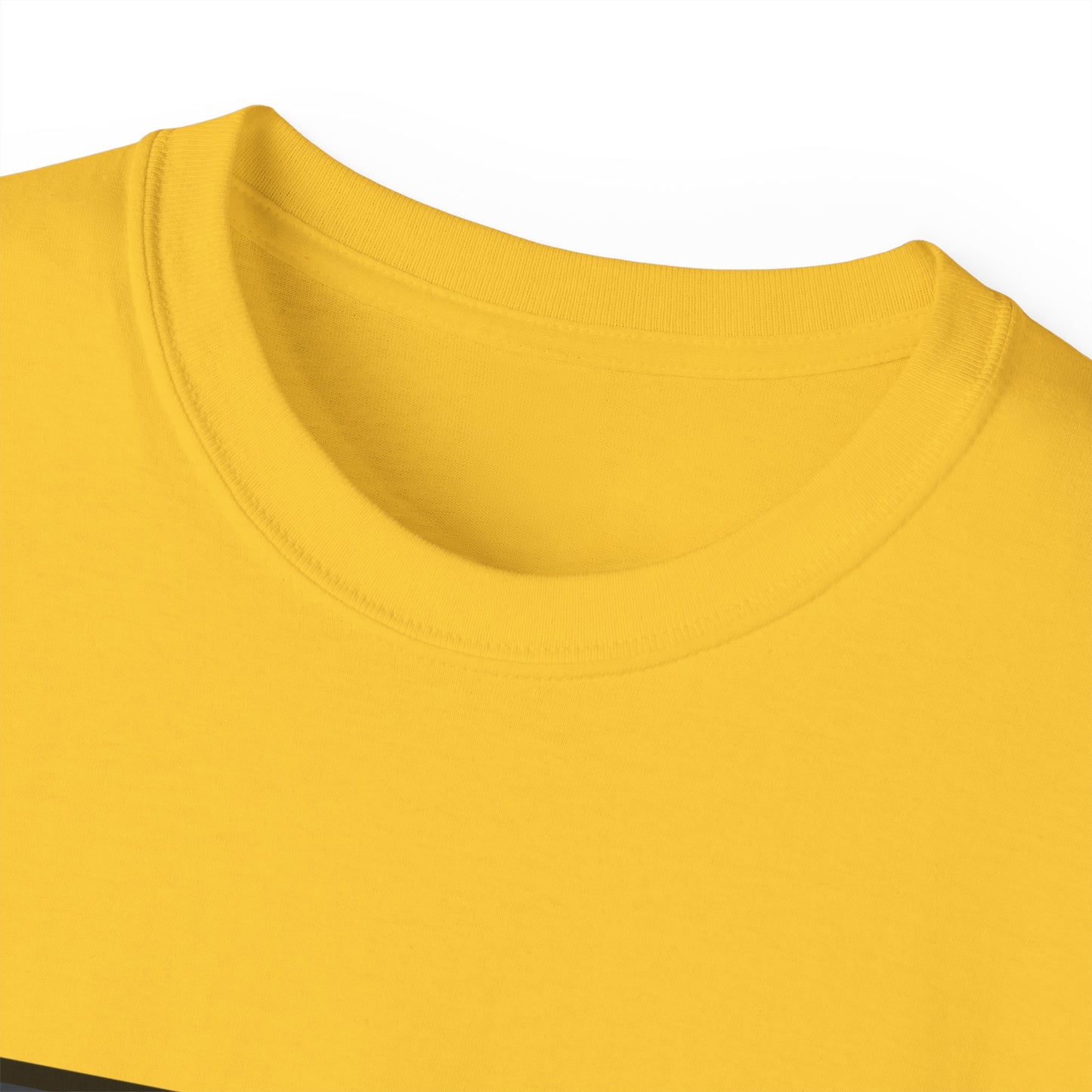 Kamala Giant 1 - Unisex Ultra Cotton Tee