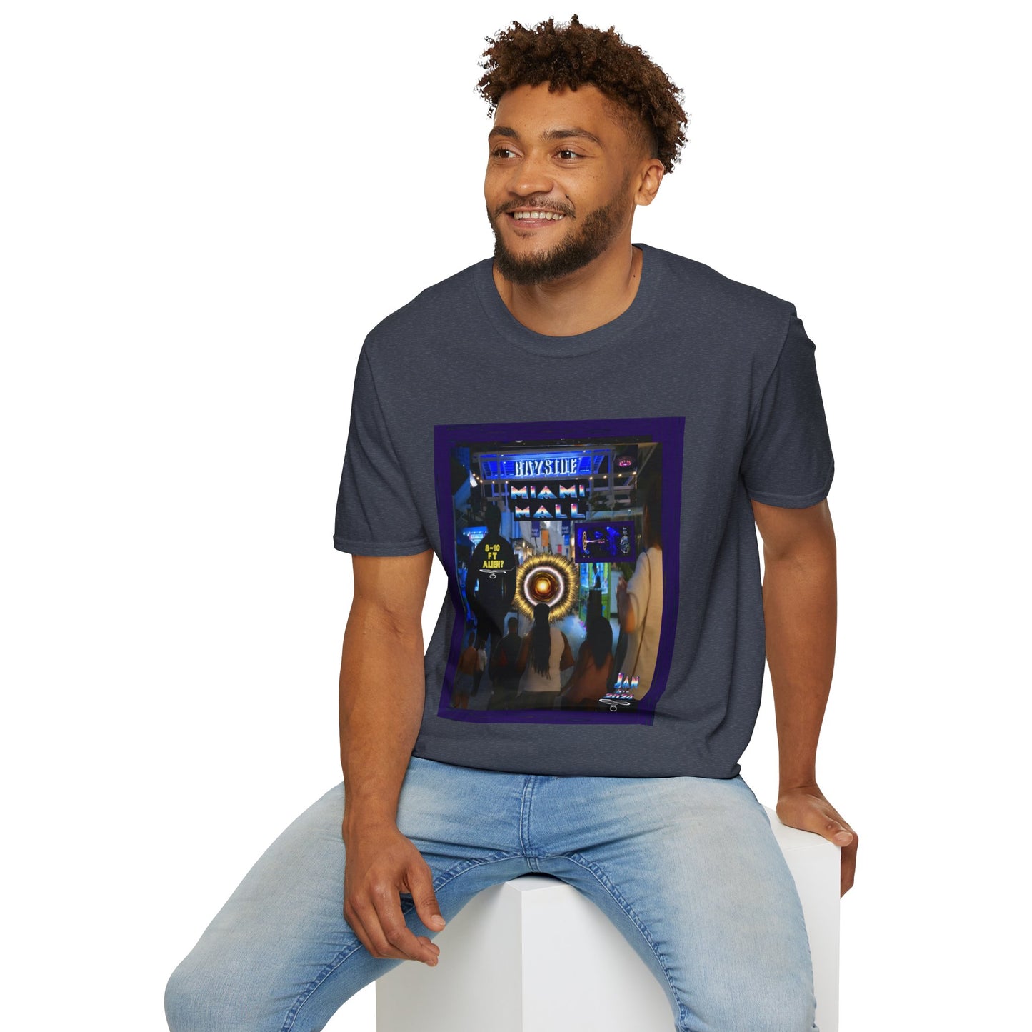 Miami Alien Mall 2 - Unisex Softstyle T-Shirt