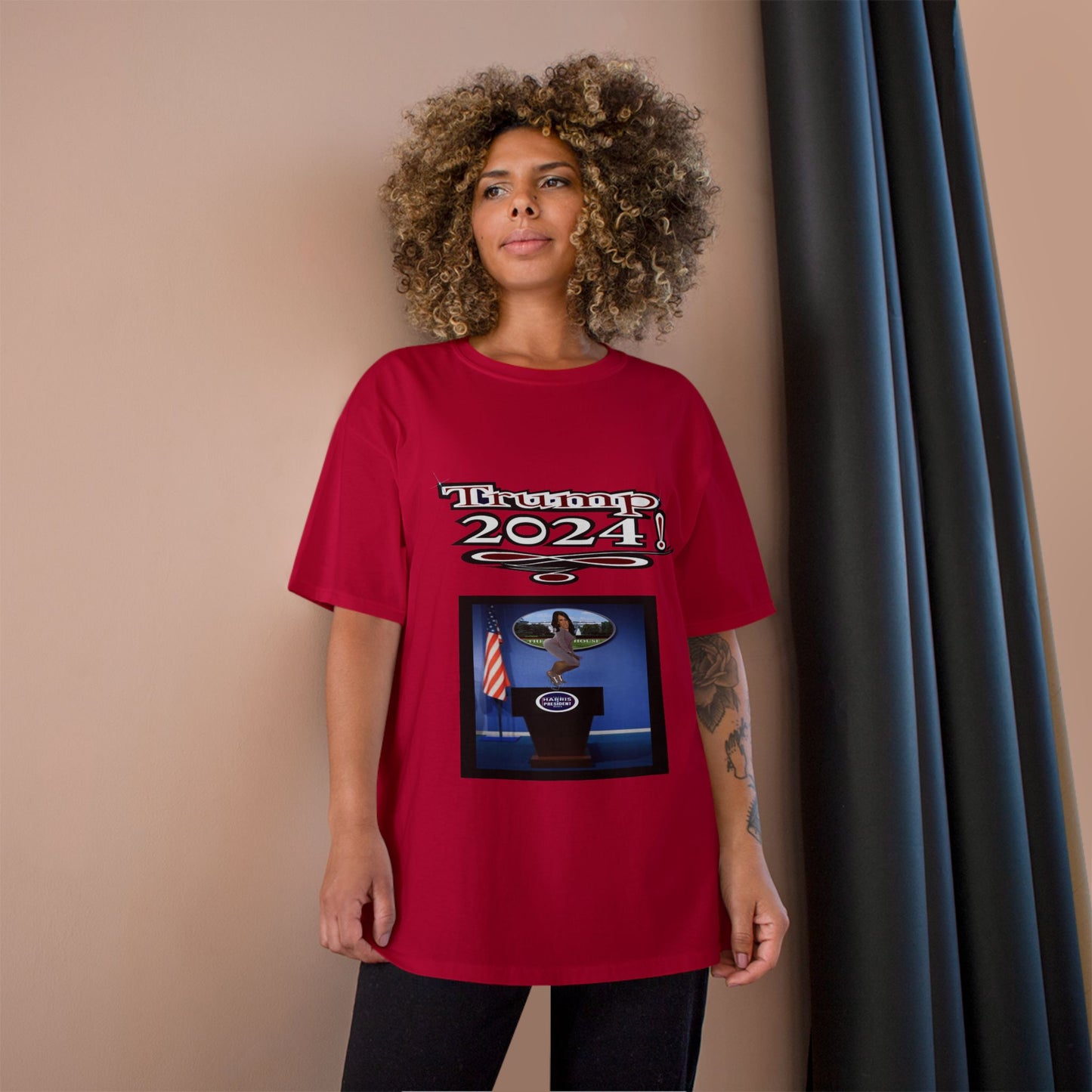 Trump Kamala- Champion T-Shirt