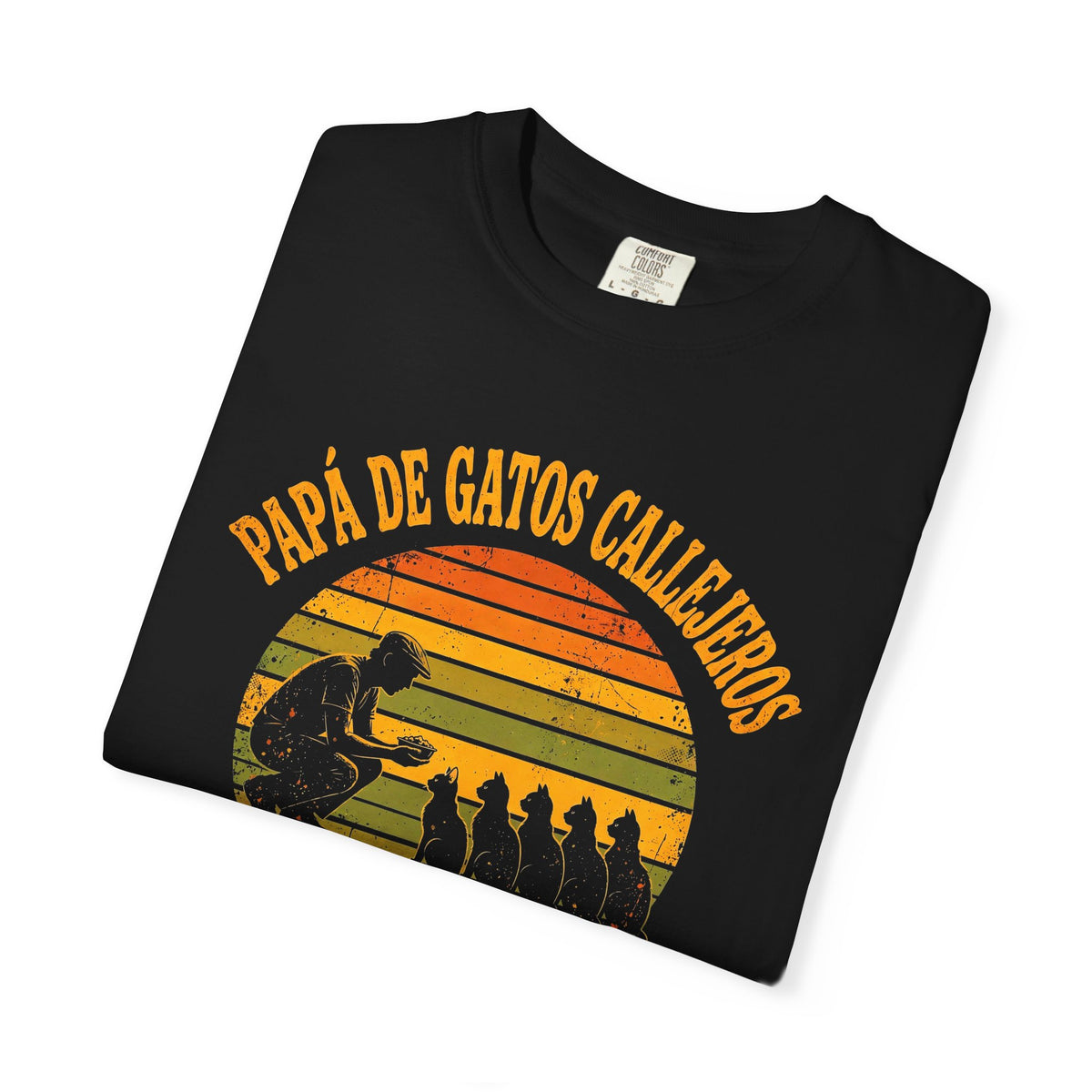 Camiseta Papá de Gatos Callejeros - Atardecer Retro, Desde la Comida de las 5 A.M.