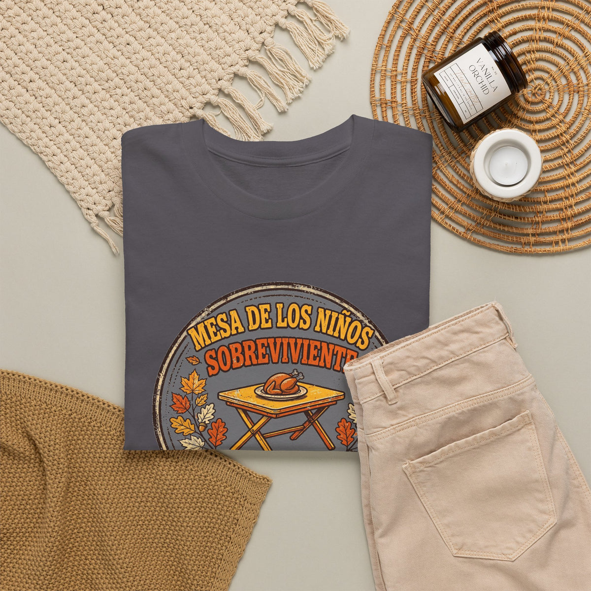 Sobreviviente de la Mesa de los Ninos - Camiseta de Accion de Gracias en Espanol - Edicion Economica