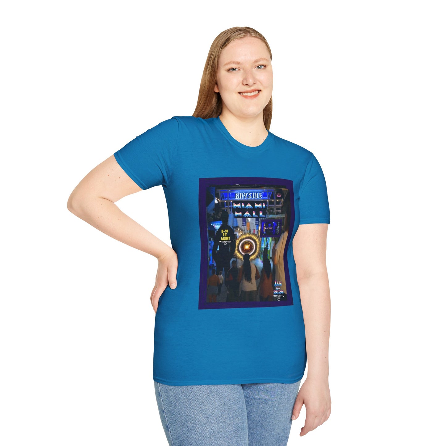 Miami Alien Mall 2 - Unisex Softstyle T-Shirt